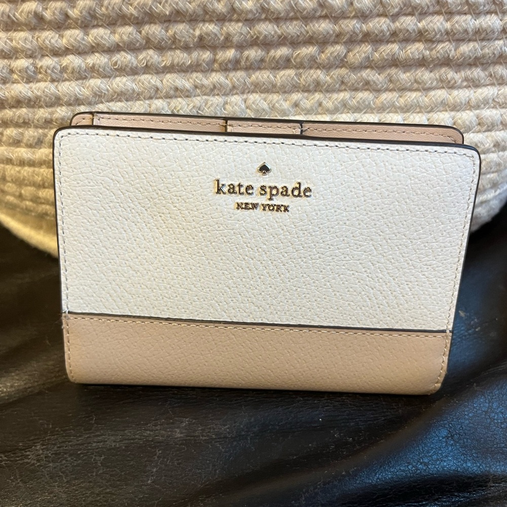 Kate spade wallet